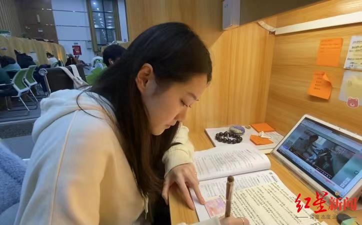 考研自习室真实感受，揭开寄宿自习室的考研人的真相(图2)