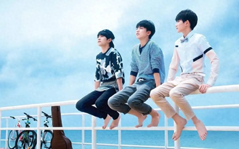 男生学院自习室,TFBOYS10年历程及纪念活动官宣(图3) 男生学院自习室,TFBOYS10年历程及纪念活动官宣(图3)