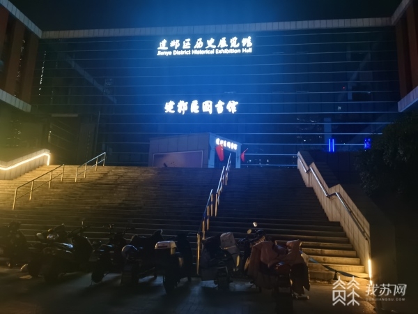 图书馆自习室是免费开放吗，24小时不打烊还免费的宝藏自习室一览