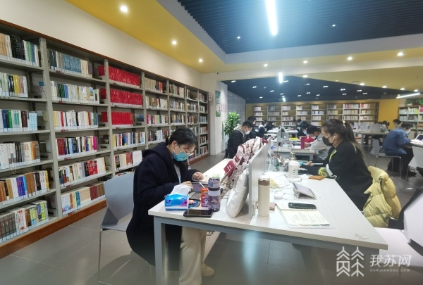 图书馆自习室是免费开放吗，24小时不打烊还免费的宝藏自习室一览(图6)