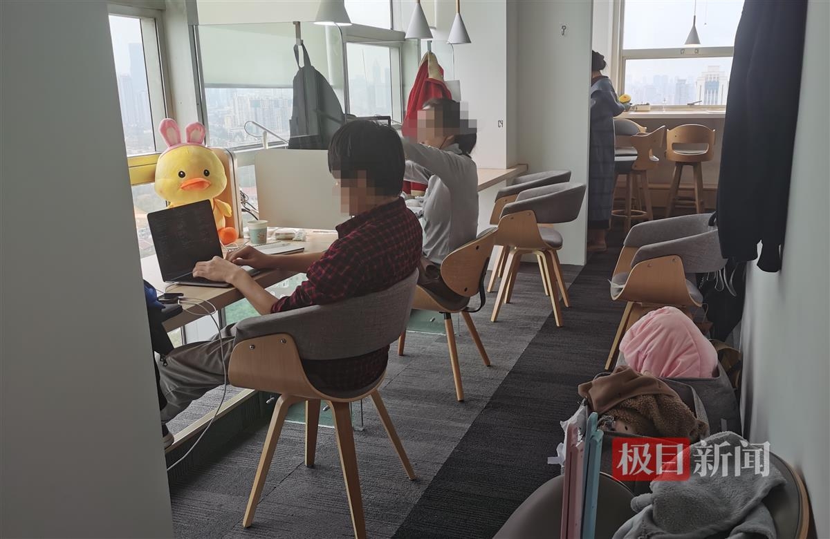 上海自习室收费标准，实探上海付费自习室实况附价格表(图2)