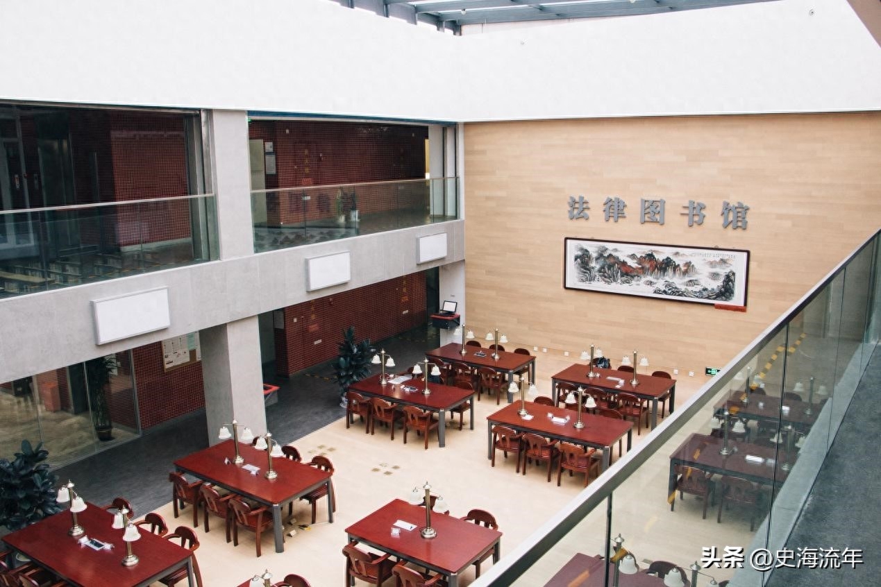 考北大的法学研究生需要多少分,2023北京大学法学考研招生计划与复试分数线公布(图3) 考北大的法学研究生需要多少分,2023北京大学法学考研招生计划与复试分数线公布(图3)