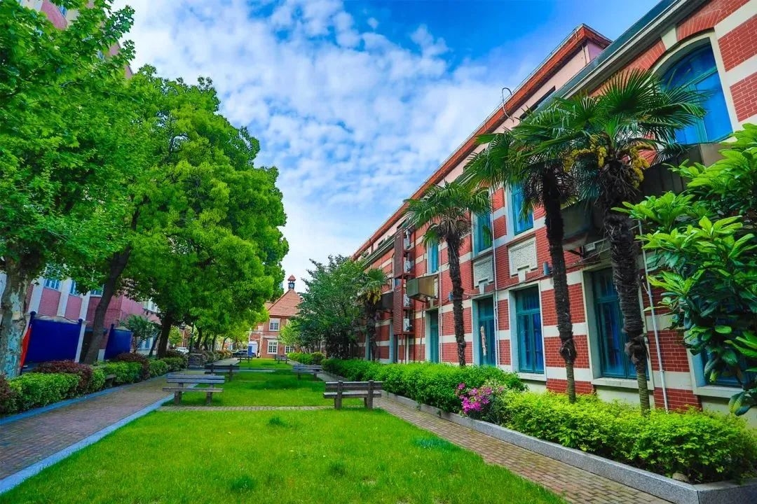 临床医学考研国家线2023年多少分,医学生必看的考研专业介绍附院校指南(图6) 临床医学考研国家线2023年多少分,医学生必看的考研专业介绍附院校指南(图6)