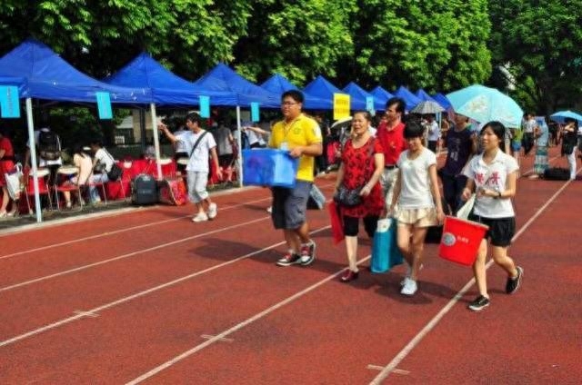 大学生学习计划表,拉开差距的学霸大学计划表分享(图1) 大学生学习计划表,拉开差距的学霸大学计划表分享(图1)