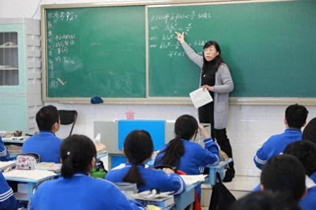 大学生学习计划表,拉开差距的学霸大学计划表分享(图5) 大学生学习计划表,拉开差距的学霸大学计划表分享(图5)