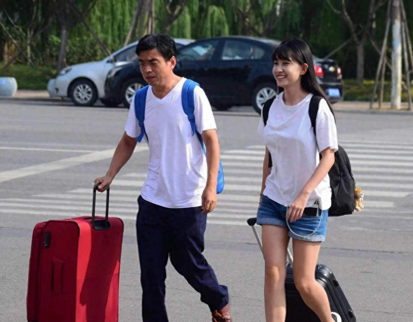 上大学迁户口有什么好处和坏处,一文看懂大学迁户口利弊全面分析(图8) 上大学迁户口有什么好处和坏处,一文看懂大学迁户口利弊全面分析(图8)