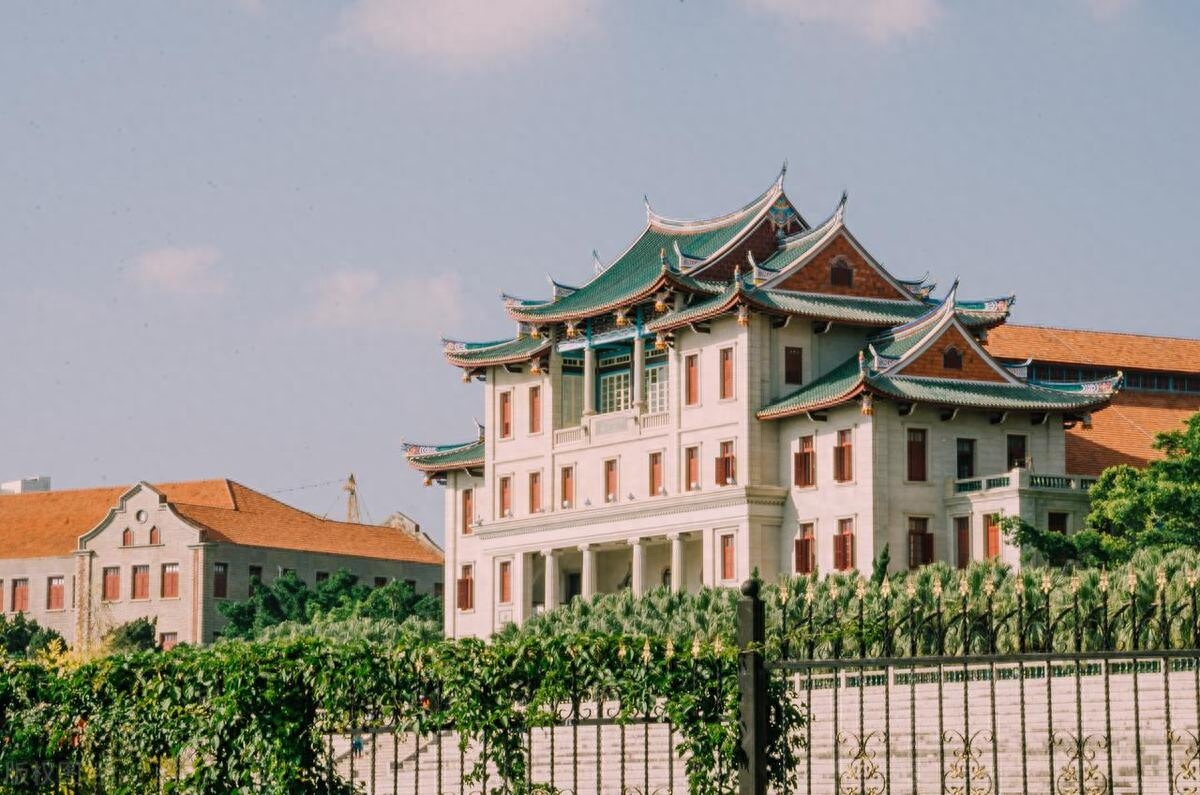 教育学考研院校推荐,教育学考研的四所推荐院校(图3) 教育学考研院校推荐,教育学考研的四所推荐院校(图3)