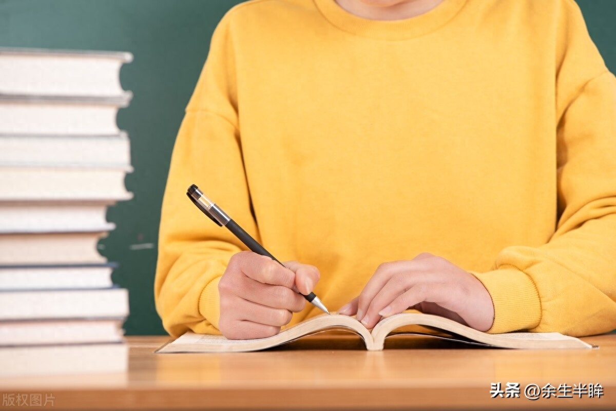 新闻学考研可以跨考哪些专业,新传专业可以跨考的考研专业盘点(图1) 新闻学考研可以跨考哪些专业,新传专业可以跨考的考研专业盘点(图1)