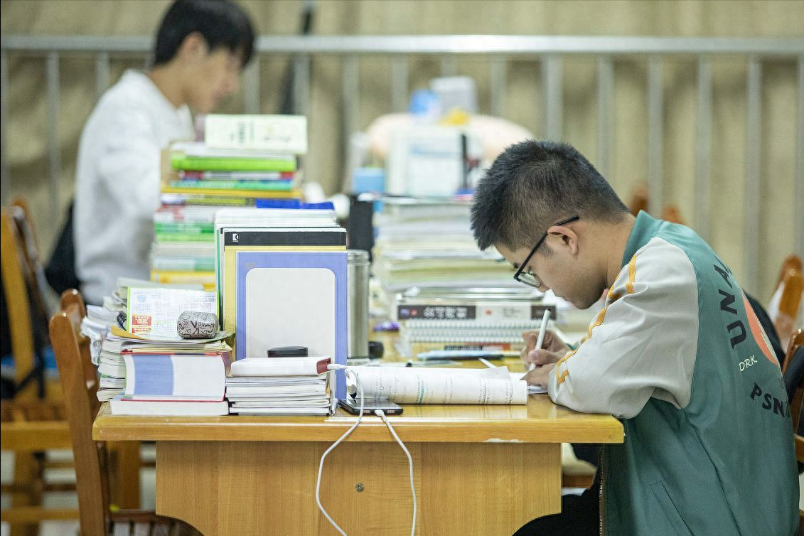 考研哪个学校容易上岸,考研最容易的学校排名出炉(图8) 考研哪个学校容易上岸,考研最容易的学校排名出炉(图8)