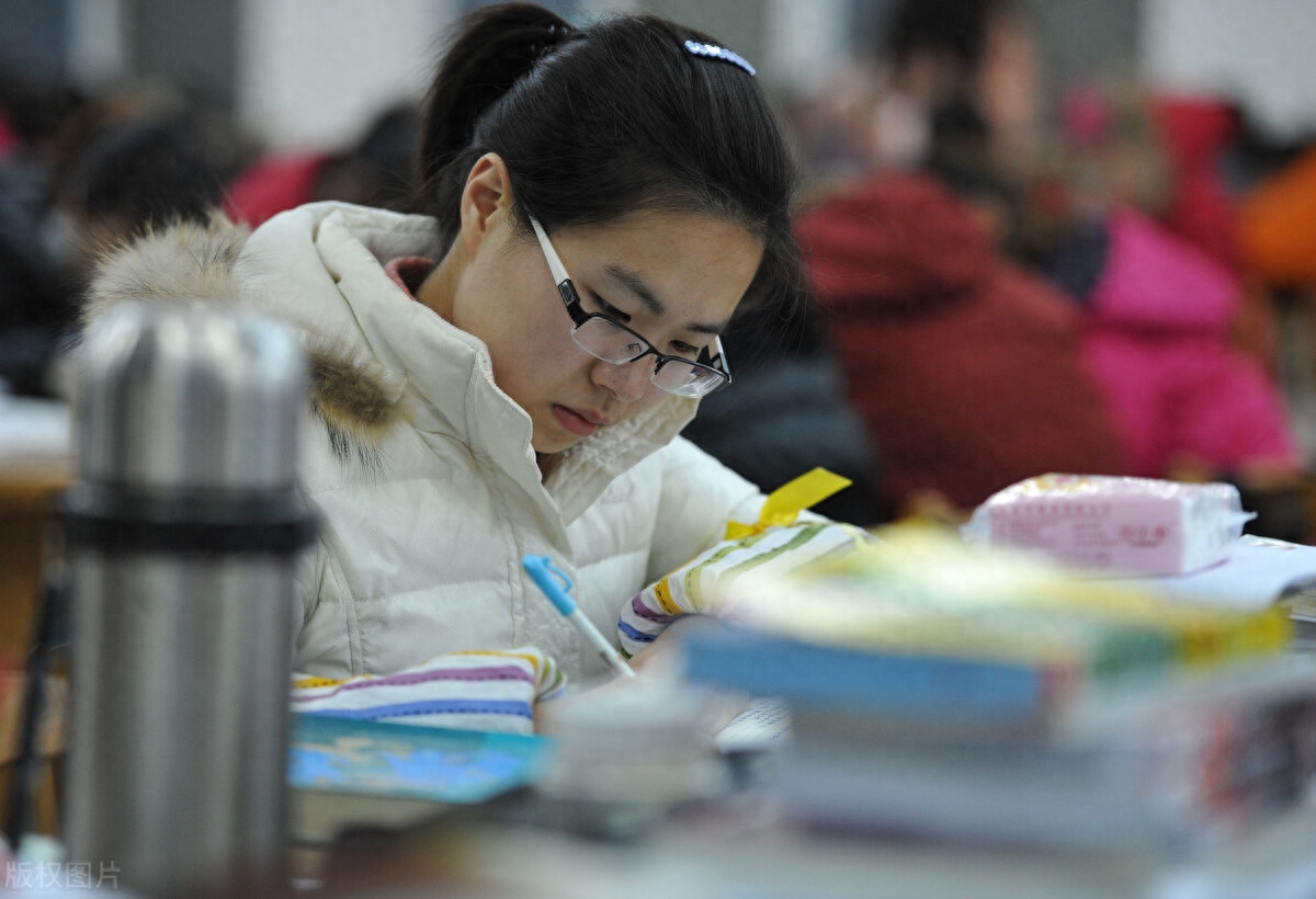 考研数学分为哪几类,考研数学类型介绍及难度解析(图4) 考研数学分为哪几类,考研数学类型介绍及难度解析(图4)