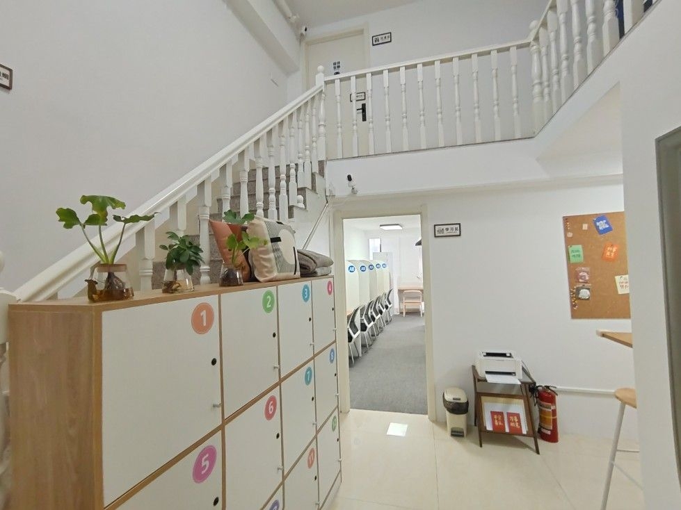 女生在职研究生读什么专业好呀,职场女性适合报考的在职研究生专业分享(图2) 女生在职研究生读什么专业好呀,职场女性适合报考的在职研究生专业分享(图2)