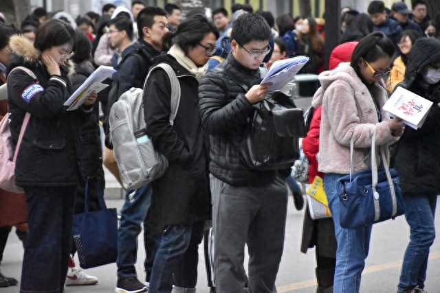 考研报考点选错了怎么办,2024考研必看的选错报考点的解决方法(图3) 考研报考点选错了怎么办,2024考研必看的选错报考点的解决方法(图3)