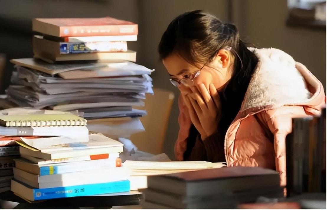 普通一本考研考本校有意义吗,大学生考研考本校的三大很吸引人的优势(图1) 普通一本考研考本校有意义吗,大学生考研考本校的三大很吸引人的优势(图1)