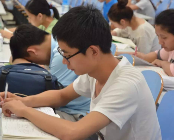 考研的意义是什么回报大吗,从现实角度来分析考研的真正意义(图8) 考研的意义是什么回报大吗,从现实角度来分析考研的真正意义(图8)