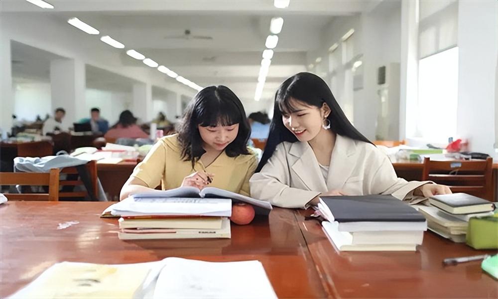 专硕考研有哪些专业,专硕研究生的可报考专业看完这篇就知道(图1) 专硕考研有哪些专业,专硕研究生的可报考专业看完这篇就知道(图1)