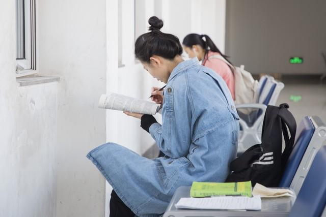 在职研究生录取率高吗,在职研究生考上的真实概率分析(图3) 在职研究生录取率高吗,在职研究生考上的真实概率分析(图3)