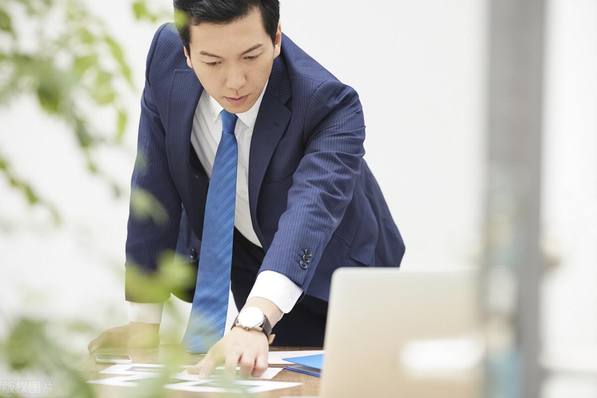线上英语课程软件哪个好，线上英语课程平台的选择要点总结