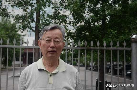 考研数学跟哪个老师比较好,不看后悔!考研数学名师大盘点(图3) 考研数学跟哪个老师比较好,不看后悔!考研数学名师优点大盘点(图3)