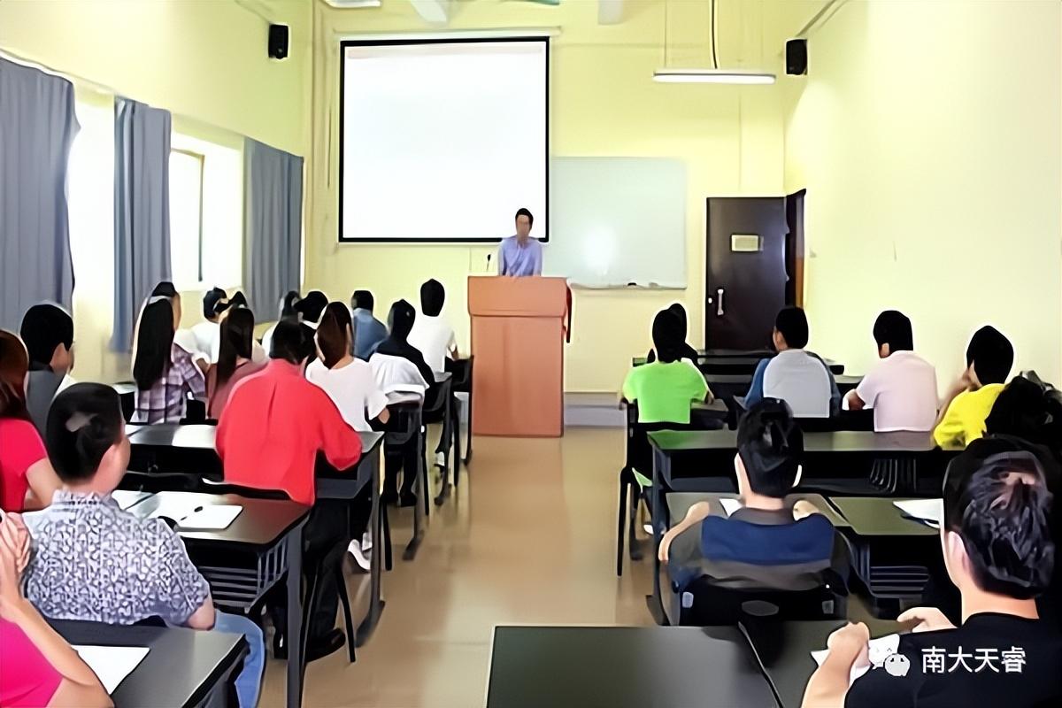 脱产学习是什么意思，一文带你全面了解脱产学习的概念与作用