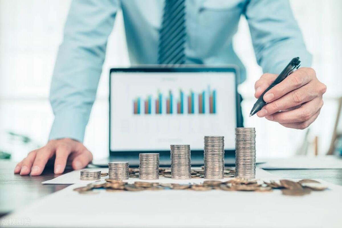 考公考编学什么专业好,收藏!考公务员最吃香的5个专业介绍(图1) 考公考编学什么专业好,收藏!考公务员最吃香的5个专业介绍(图1)