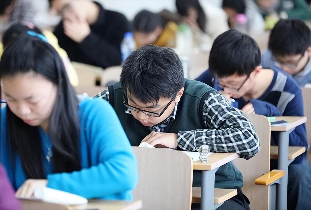 考公务员到哪里考,国考的考试地点的相关问题解析(图3) 考公务员到哪里考,国考的考试地点的相关问题解析(图3)