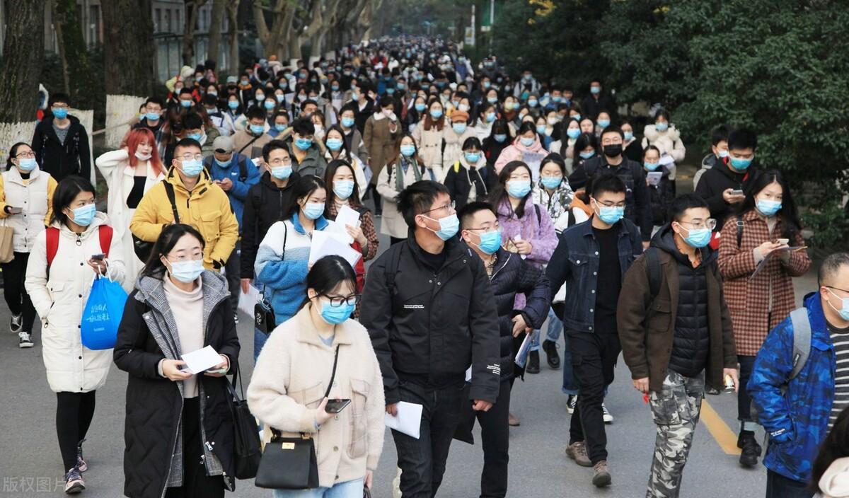 以本科考公务员和研究生考有什么区别,本科考公务员与研究生考公务员的区别优势分析(图5) 以本科考公务员和研究生考有什么区别,本科考公务员与研究生考公务员的区别优势分析(图5)