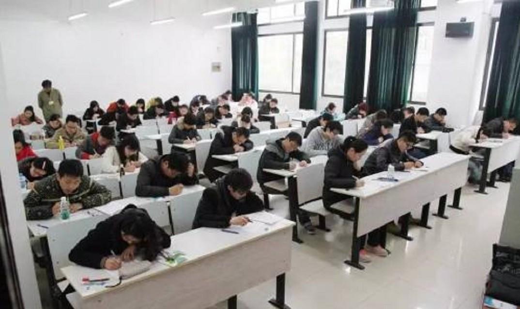 考公该怎么做,备考公务员考试的方法和注意事项解析(图2) 考公该怎么做,备考公务员考试的方法和注意事项解析(图2)