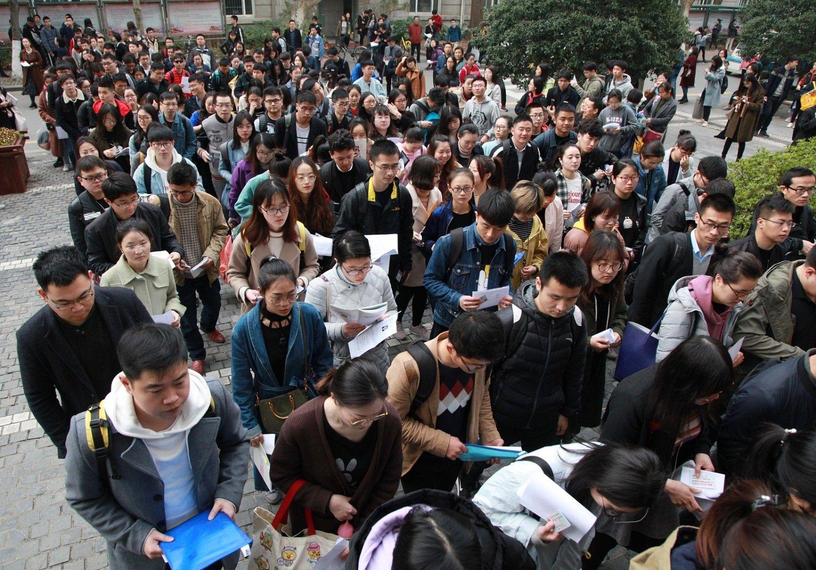 报考公务员哪个单位比较好，盘点5个晋升最快的公务员部门(图2)