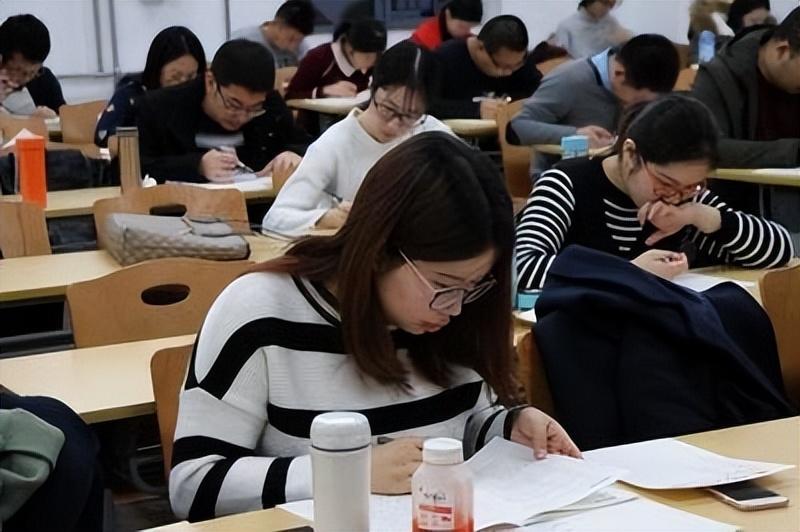 考公务员有什么工作岗位,2024公务员的招录岗位介绍(图4) 考公务员有什么工作岗位,2024公务员的招录岗位介绍(图4)