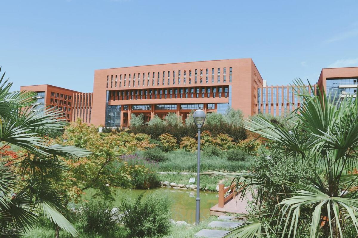 考研容易的大学有哪些,盘点十所考研最容易的学校排名(图3) 考研容易的大学有哪些,盘点十所考研最容易的学校排名(图3)