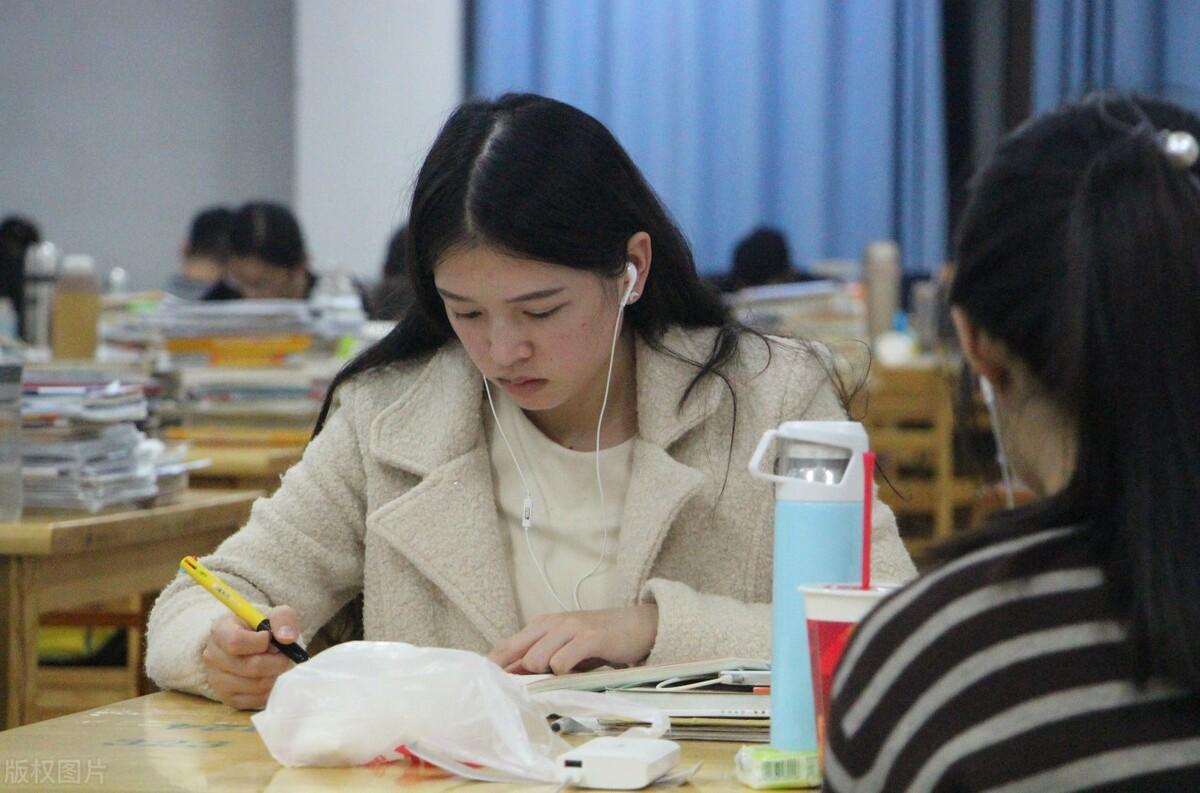 同等学历考研和普通考研的区别，同等学力考研和普通考研的四大区别解析(图3)
