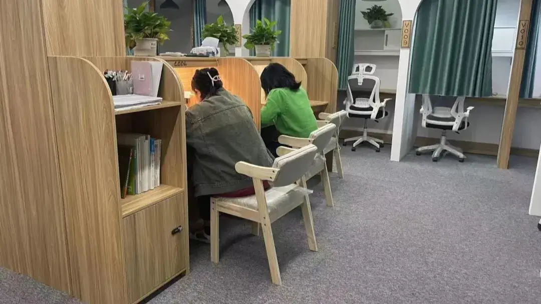 自习室创业盈利,深层揭秘共享自习室的赚钱盈利模式(图5) 自习室创业盈利,深层揭秘共享自习室的赚钱盈利模式(图5)