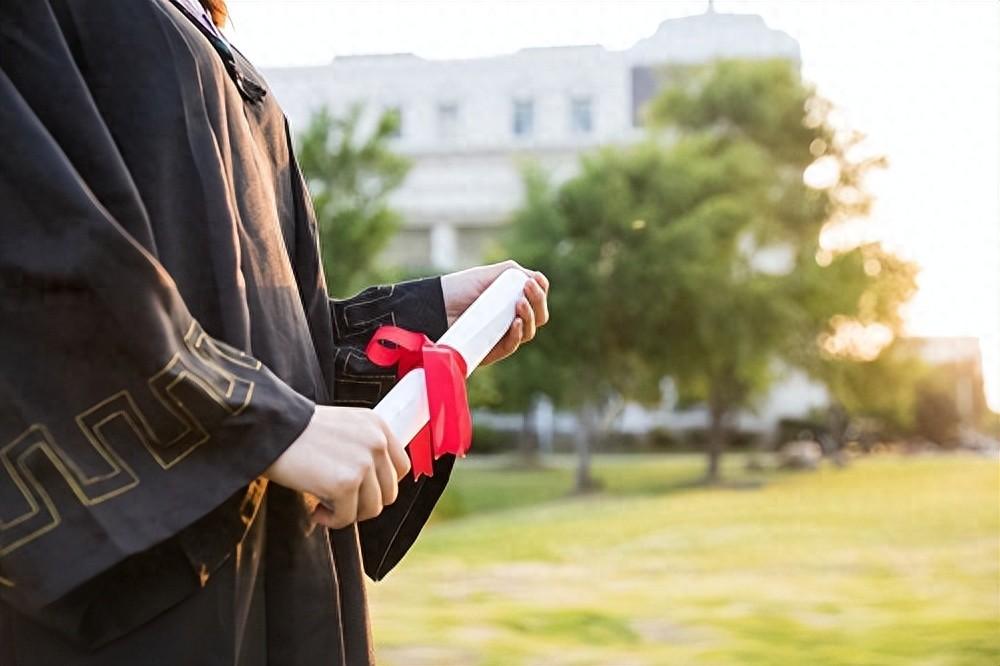 各个学校考研分数线怎么查,考研分数线的6个查询方法(图1) 各个学校考研分数线怎么查,考研分数线的6个查询方法(图1)