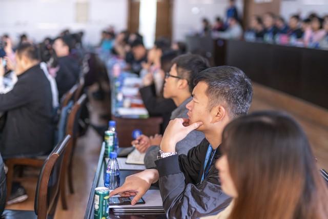 考研什么时候选导师合适,考研选导师和方向的时间介绍(图4) 考研什么时候选导师合适,考研选导师和方向的时间介绍(图4)