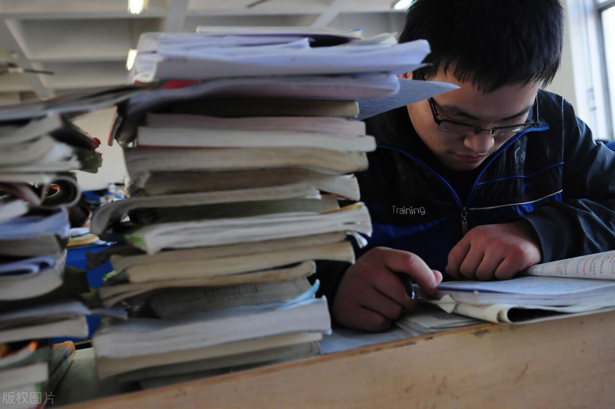 心理学考研分为哪几类,心理学考研的3大方向详细解析(图7) 心理学考研分为哪几类,心理学考研的3大方向详细解析(图7)
