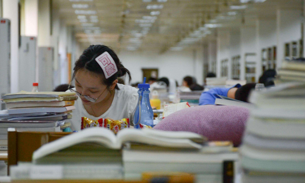 什么是考研水区和旱区,考研究生弄懂“水区”和“旱区”才不会吃亏(图2) 什么是考研水区和旱区,考研究生弄懂“水区”和“旱区”才不会吃亏(图2)
